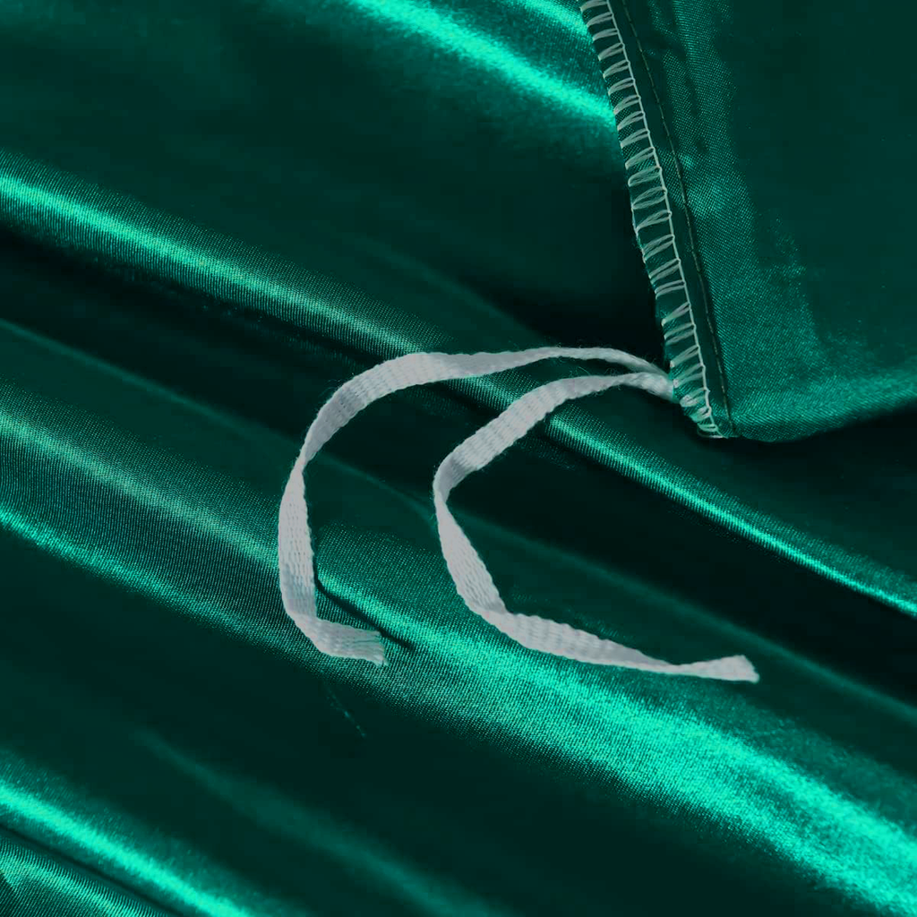 Satin Quilt Cover Set, Double — Green (3 Piece)