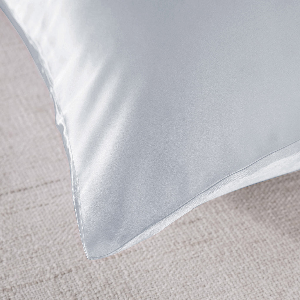 Royal Comfort 100% Mulberry Silk Pillowcase — Silver
